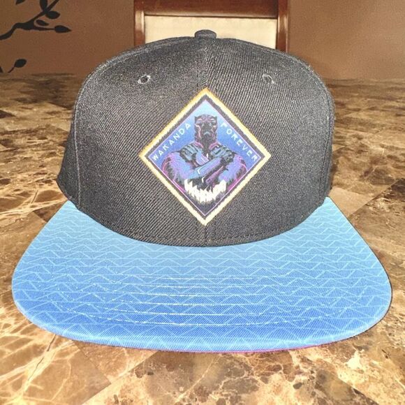 Black Panther Adjustable Snap Back Hat NWT - Picture 1 of 9